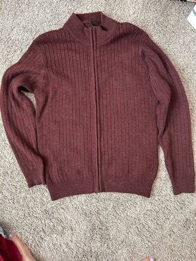 Men's Zip-Up Ribbed Sweater Jacket in Maroon